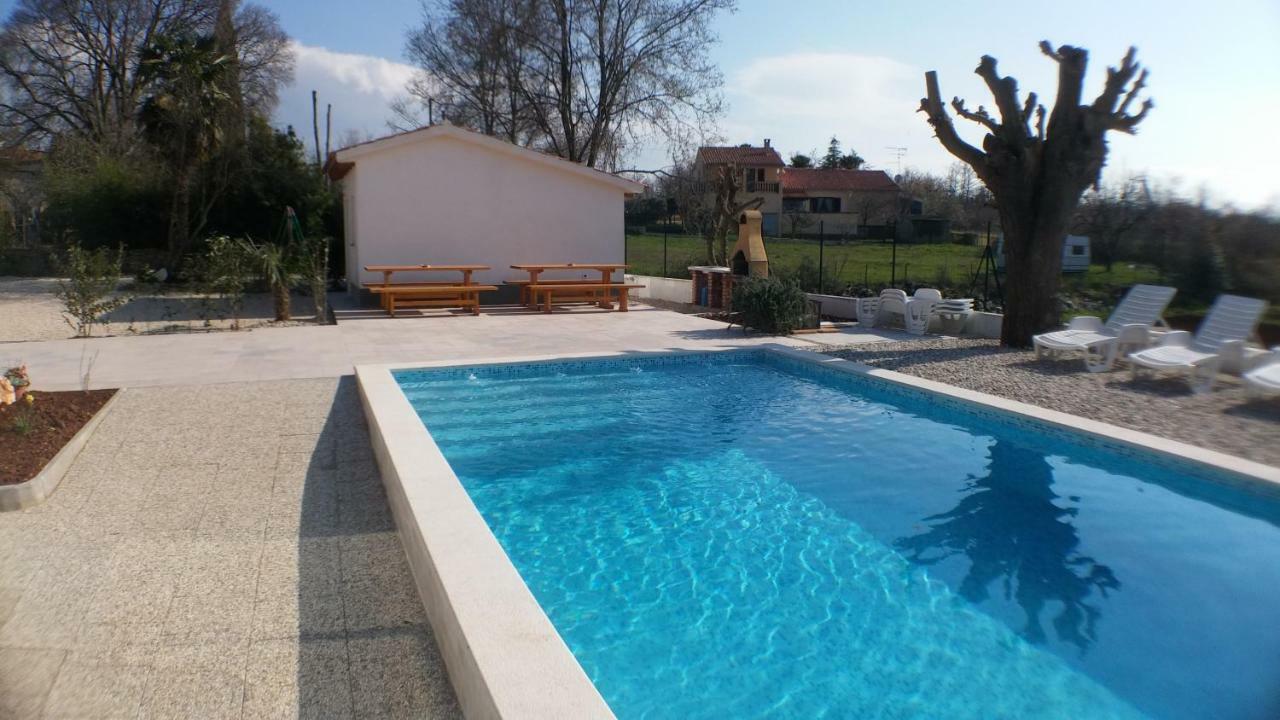 Ella * Porec